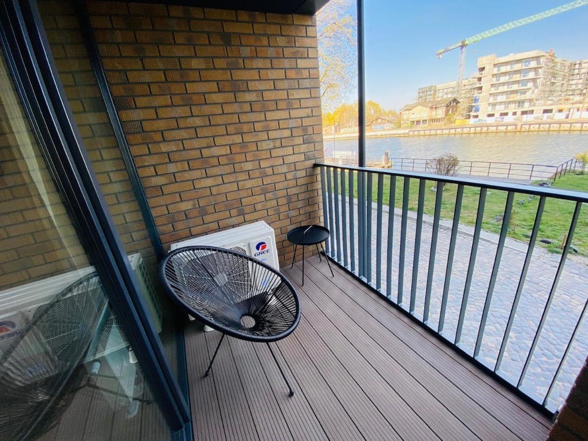 Apartamenty S&S Chlebova Gdansk Z Widokiem Na Rzeke Motlawe, Stare Miasto Buitenkant foto
