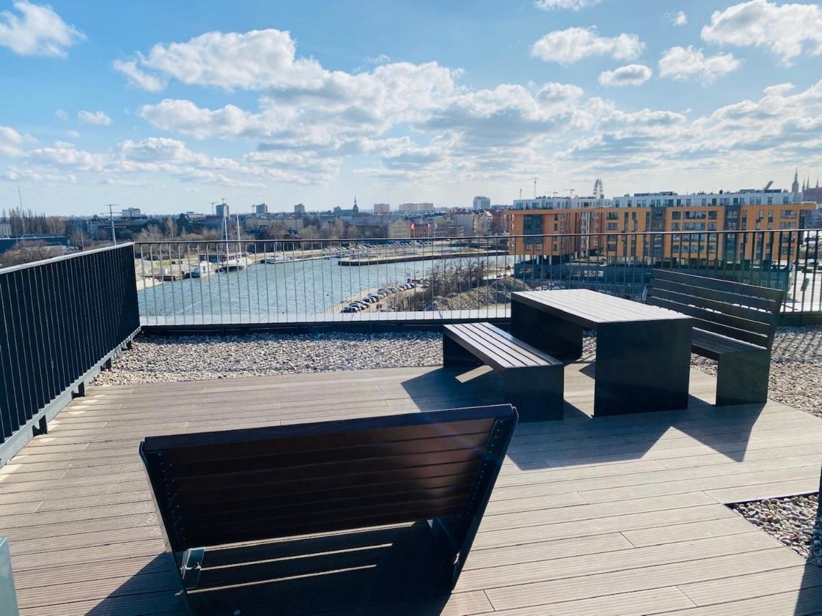 Apartamenty S&S Chlebova Gdansk Z Widokiem Na Rzeke Motlawe, Stare Miasto Buitenkant foto