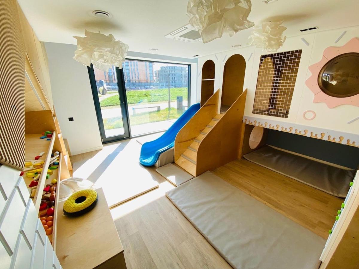 Apartamenty S&S Chlebova Gdansk Z Widokiem Na Rzeke Motlawe, Stare Miasto Buitenkant foto