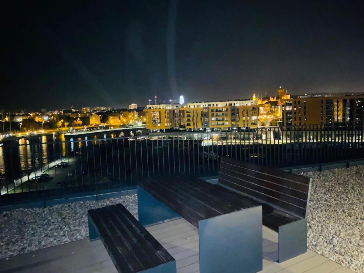 Apartamenty S&S Chlebova Gdansk Z Widokiem Na Rzeke Motlawe, Stare Miasto Buitenkant foto